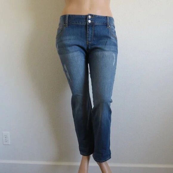 LANE BRYANT Jeans DISTRESSED Tummy Control Waistband Boyfriend Plus Size 14 NWT - Picture 3 of 3